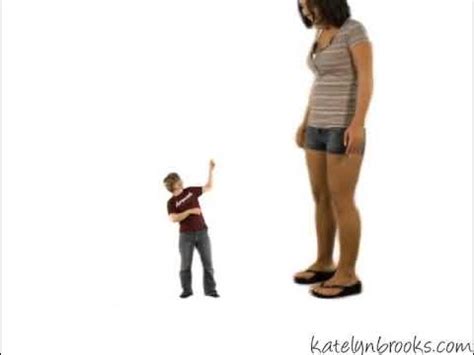 spark bang giantess|The Oedipal Shrinking Man : Giantess Fatale Zone .
